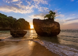 PADANG PADANG BEACH TOUR