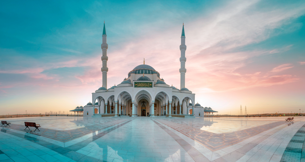 Eid Al Fitr Celebrations: UAE Residents Celebrate Eid With Prayers, Family Reunions, And Festive Spirit