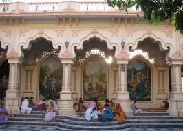 SHRI RADHAVALLABH LAL JI TEMPLE