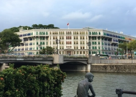 SINGAPORE PUB CRAWL