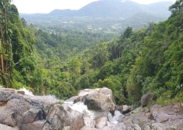 NA MUEANG WATERFALL