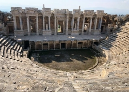 PAMUKKALE HIERAPOLIS AND COTTON CASTLE TOUR